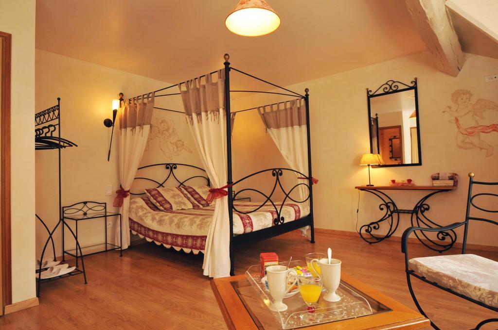 La P'Tite Boulonne Villa Festigny  Room photo